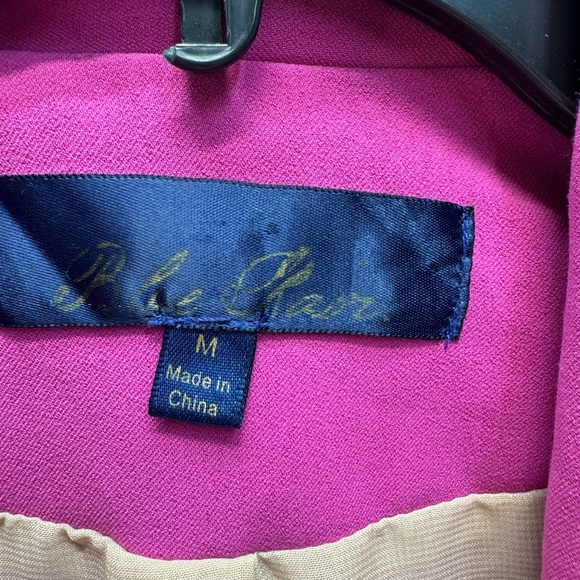 Blue rain. Elegant Navy Blazer with Tailored Fit and Luxurious Fabric - Picture 9 of 9